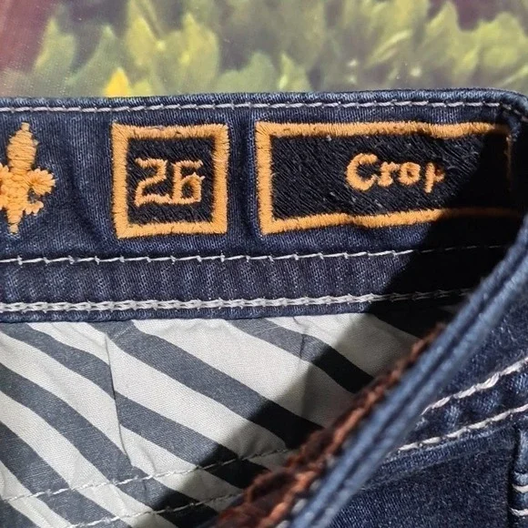 Rock‎ Revival Blue Jeans Crop Betty Size 26 - Picture 4 of 8
